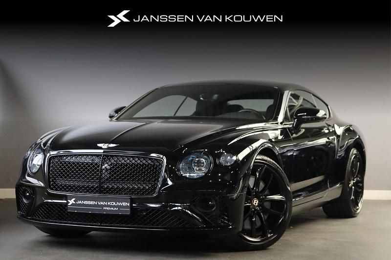 Zwart Gebruikt 2020 Bentley Continental Sedan | € 178.795 - Afbeelding 1/4