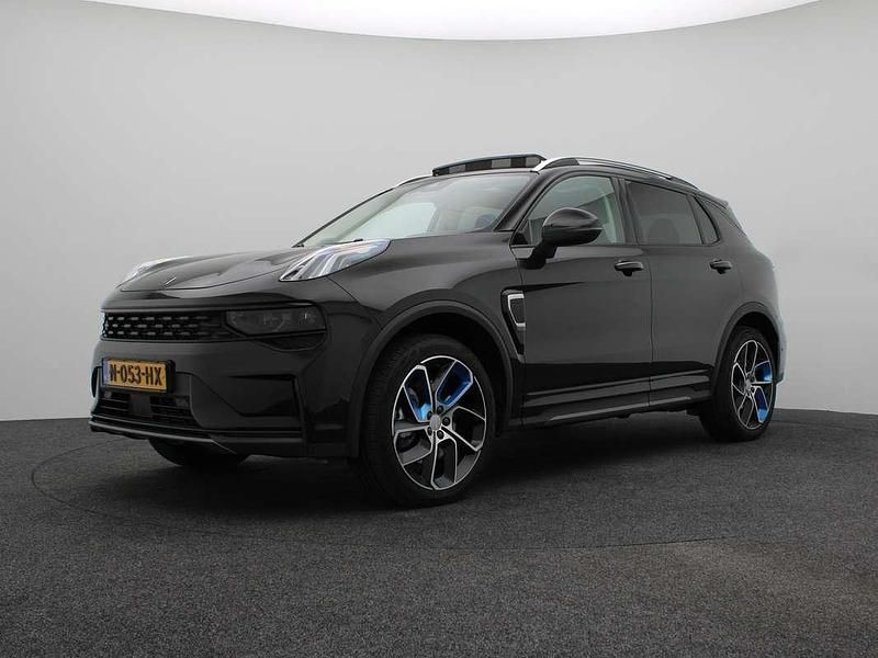 Zwart Gebruikt 2021 Lynk & Co 01 SUV | € 22.950 (Goede deal) - Afbeelding 1/4