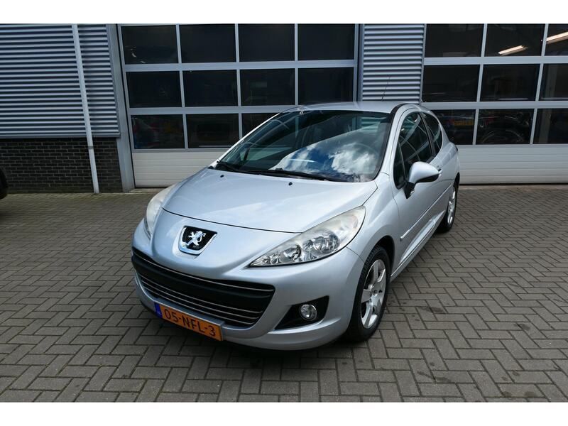 Grijs Gebruikt 2010 Peugeot 207 Hatchback | € 4.295 (Eerlijke prijs) - Afbeelding 1/4