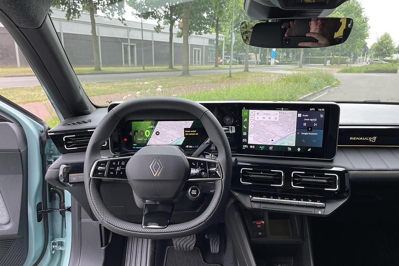 Occasion Renault R4 Iconic 11 kW (15 PK) 2025 Blauw SUV