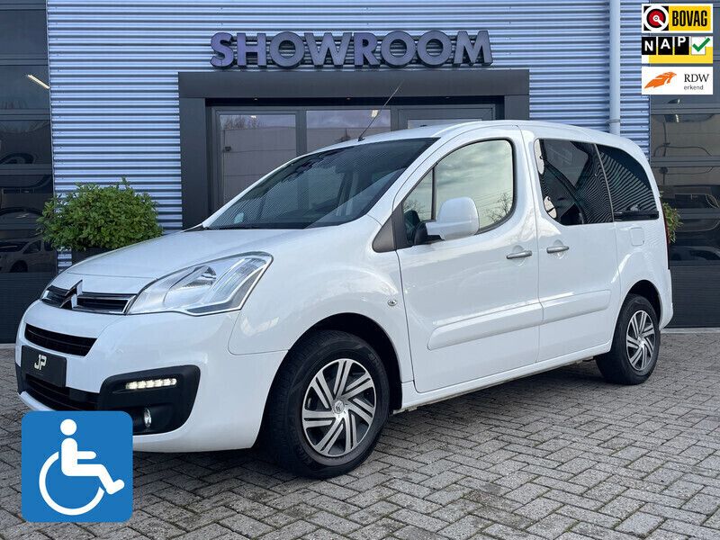 Wit Gebruikt 2016 Citroën Berlingo Feel MPV | € 19.895 - Afbeelding 1/4