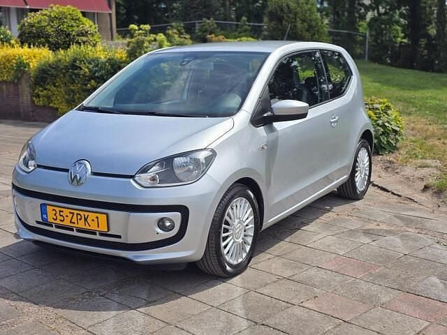 Grijs Gebruikt 2013 VW up! high up! Hatchback | € 5.550 (Eerlijke prijs) - Afbeelding 1/4