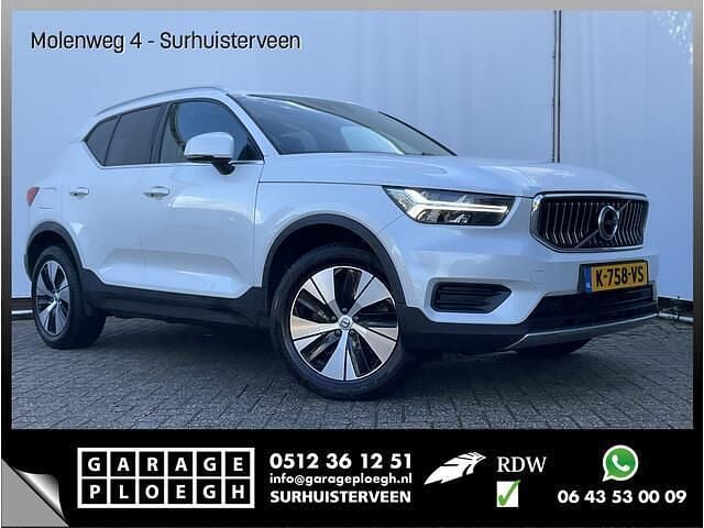 Wit Gebruikt 2021 Volvo XC40 Inscription SUV | € 22.400 (Goede deal) - Afbeelding 1/4