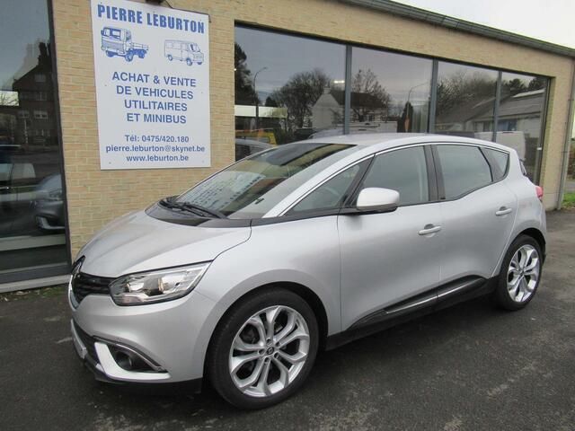 Grijs Occasion 2017 Renault Scénic IV Bose Edition MPV | € 12.400 (Iets duurder) - Afbeelding 1/4