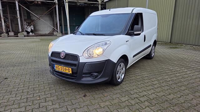 Occasion Fiat Doblò 90 PK (66 kW) 2013 Overige MPV