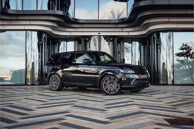 Zwart Gebruikt 2019 Land Rover Range Rover Sport Autobiography Dynamic SUV | € 70.999 (Eerlijke prijs) - Afbeelding 1/4