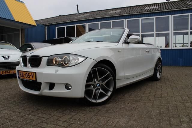 Wit Gebruikt 2013 BMW 118 Cabriolet Exclusive Cabriolet | € 12.888 (Eerlijke prijs) - Afbeelding 1/4