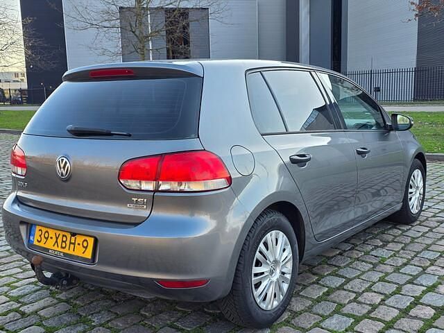 Occasion VW Golf VII Trendline 105 PK (77 kW) 2012 Grijs Hatchback