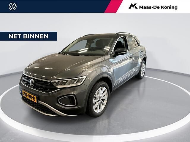 Grijs Gebruikt 2025 VW T-Roc Edition SUV | € 36.880 (Eerlijke prijs) - Afbeelding 1/4