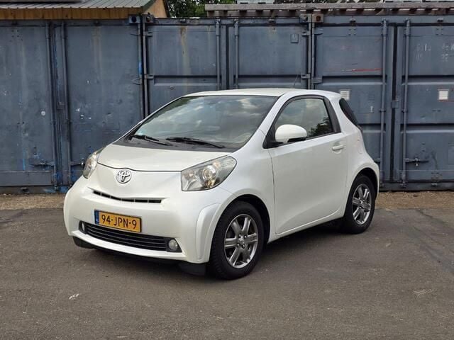 Wit Gebruikt 2009 Toyota iQ Hatchback | € 4.750 (Super prijs) - Afbeelding 1/4
