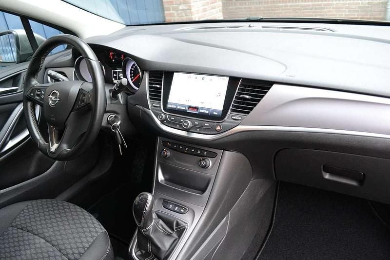 Occasion Opel Astra Business 150 PK (110 kW) 2016 Bruin Hatchback