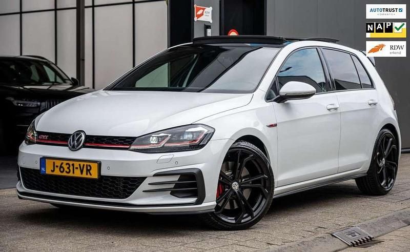 Wit Gebruikt 2020 VW Golf VIII GTI Hatchback | € 28.995 (Goede deal) - Afbeelding 1/4