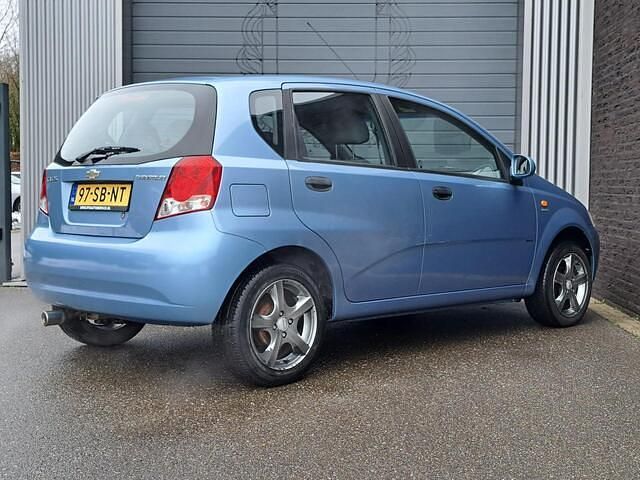 Occasion Chevrolet Kalos 83 PK (61 kW) 2005 Blauw Hatchback