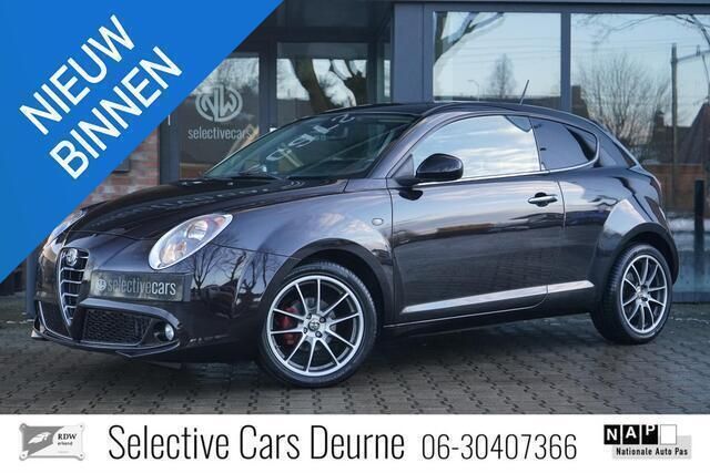 Zwart, metallic lak Gebruikt 2014 Alfa Romeo MiTo Hatchback | € 5.600 (Eerlijke prijs) - Afbeelding 1/4