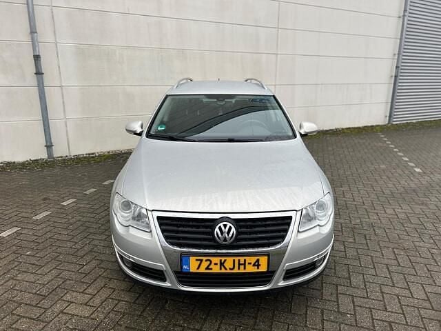 Occasion VW Passat Comfortline 122 PK (89 kW) 2010 Grijs Stationwagen