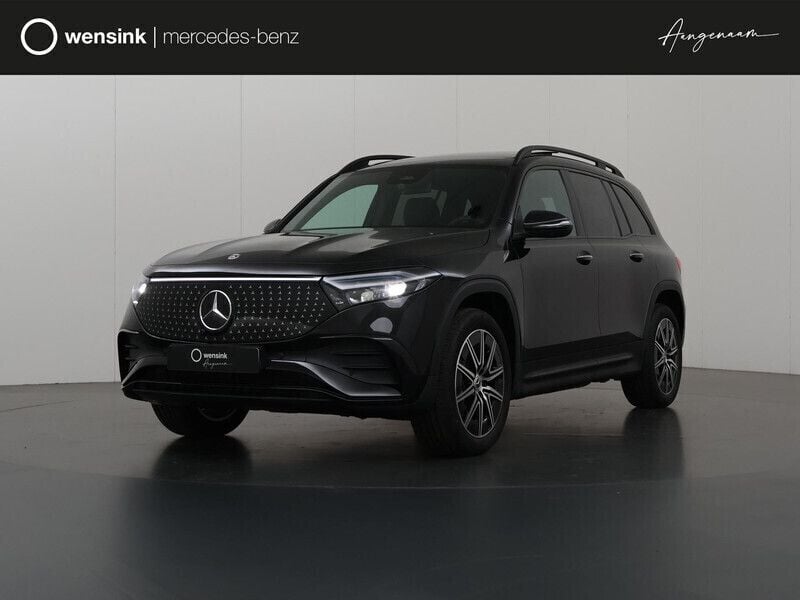 Zwart Nieuw 2025 Mercedes EQB250+ AMG line SUV | € 56.652 (Iets duurder) - Afbeelding 1/4