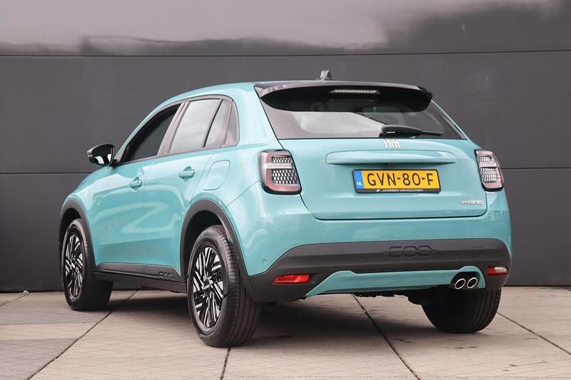 Occasion Fiat 600 Urban 145 PK (106 kW) 2024 Blauw SUV