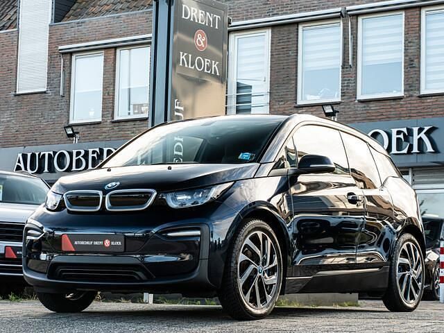 Blauw Gebruikt 2022 BMW i3 Basis Hatchback | € 22.450 (Eerlijke prijs) - Afbeelding 1/4