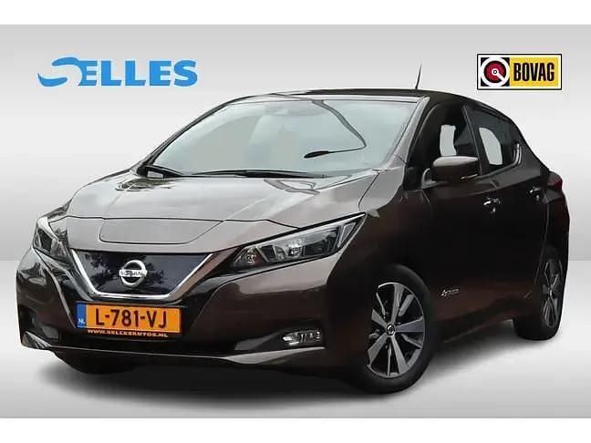 Bruin, metallic lak Gebruikt 2018 Nissan Leaf Acenta Hatchback | € 10.995 (Eerlijke prijs) - Afbeelding 1/3