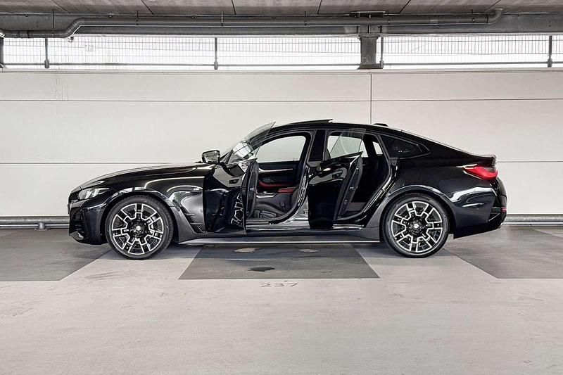 Occasion BMW 430 Gran Coupé Executive 245 PK (180 kW) 2025 Saphirschwarz metallic (zwart metallic) Coupé