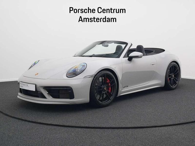 Grijs Gebruikt 2024 Porsche 911 Carrera Cabriolet Cabriolet | € 204.950 (Eerlijke prijs) - Afbeelding 1/4