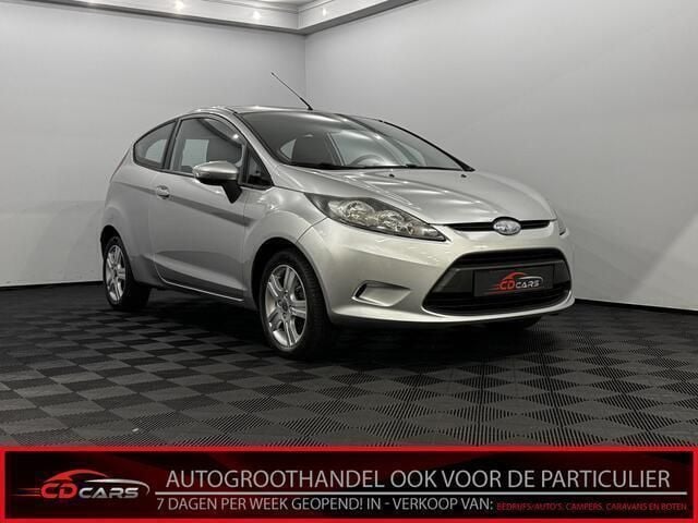 Grijs Gebruikt 2009 Ford Fiesta Limited Hatchback | € 2.950 (Goede deal) - Afbeelding 1/4