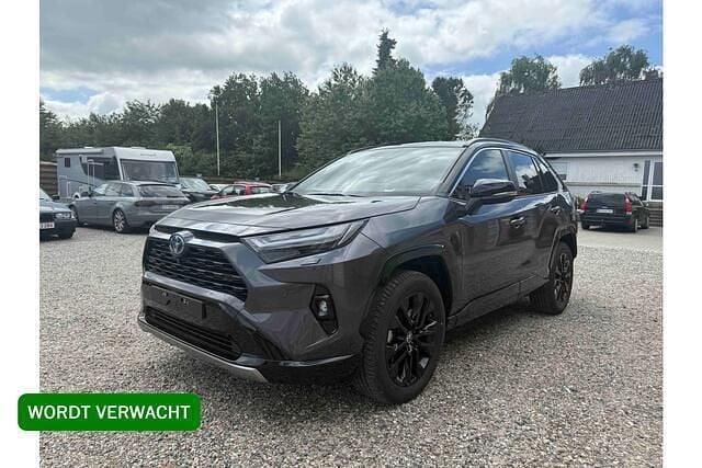 Grijs, metallic lak Gebruikt 2025 Toyota RAV4 Plus SUV | € 51.950 (Super prijs) - Afbeelding 1/4