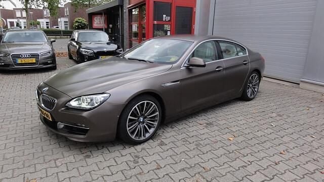 Bruin Gebruikt 2012 BMW 640 Executive Coupé | € 13.450 - Afbeelding 1/4