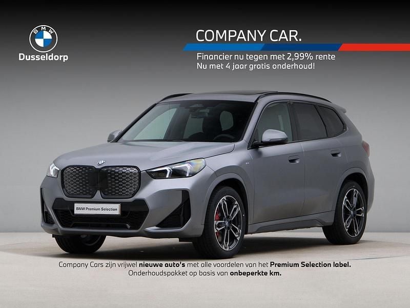 Grijs Gebruikt 2025 BMW iX1 M Sport SUV | € 44.950 - Afbeelding 1/4