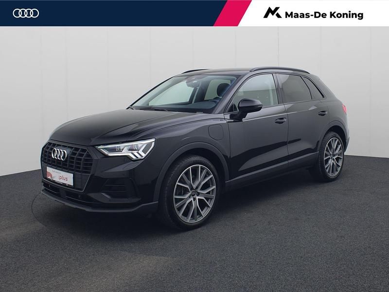 Zwart Gebruikt 2022 Audi Q3 Business SUV | € 32.640 (Eerlijke prijs) - Afbeelding 1/4