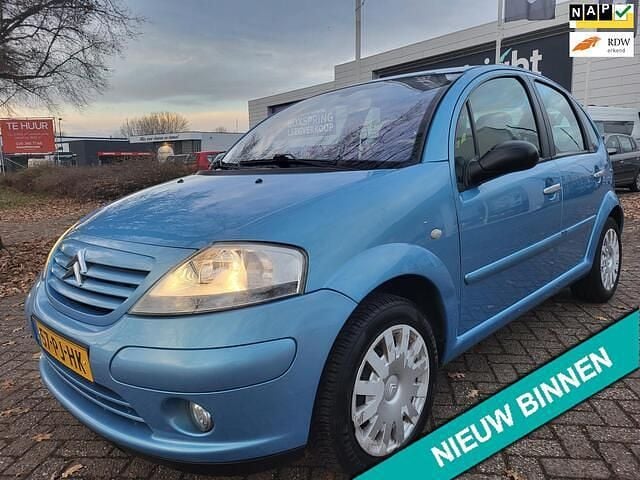 Blauw (metallic) Gebruikt 2004 Citroën C3 Exclusive Hatchback | € 1.400 (Super prijs) - Afbeelding 1/4