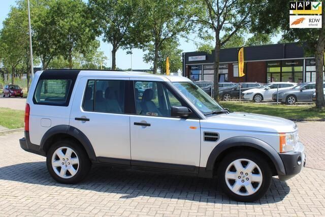 Grijs, metallic lak Gebruikt 2005 Land Rover Discovery 3 HSE SUV | € 8.950 - Afbeelding 1/4
