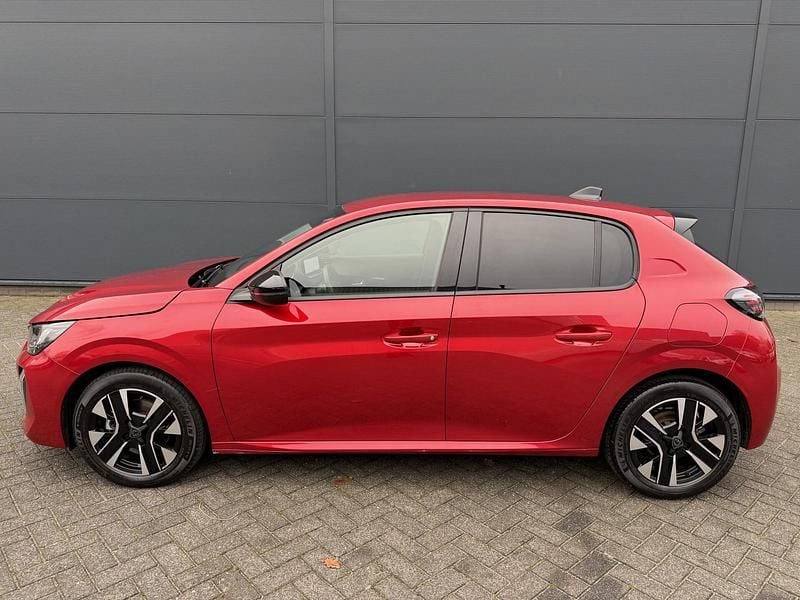Occasion Peugeot 208 Allure 101 PK (74 kW) 2024 Rood Hatchback