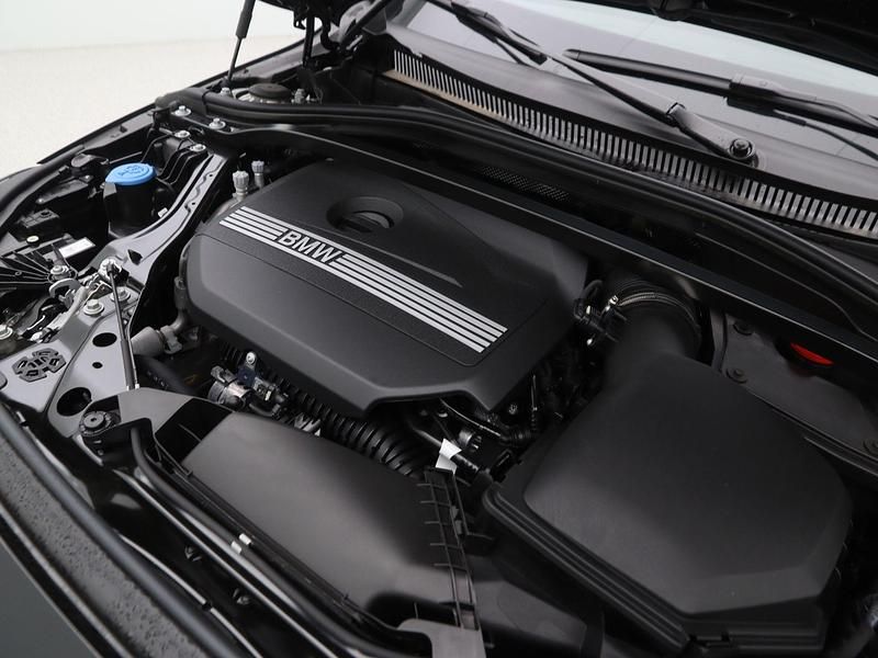 Occasion BMW 120 M Sport 156 PK (114 kW) 2025 Zwart Hatchback