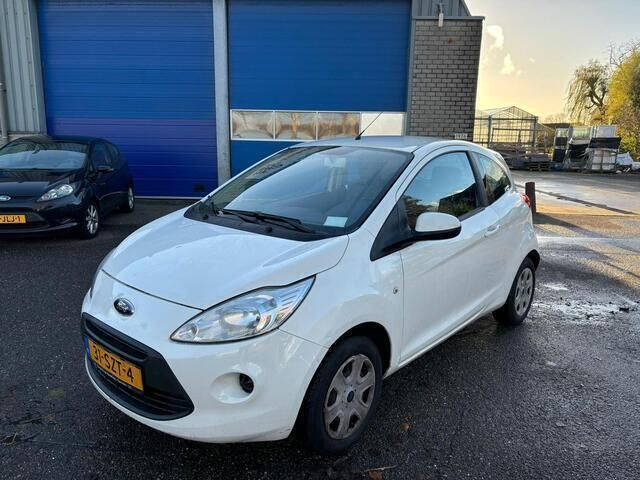 Wit Gebruikt 2012 Ford Ka Cool & Sound Edition Hatchback | € 2.950 (Eerlijke prijs) - Afbeelding 1/4