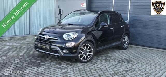 Zwart Gebruikt 2015 Fiat 500X Lounge SUV | € 8.950 (Eerlijke prijs) - Afbeelding 1/4