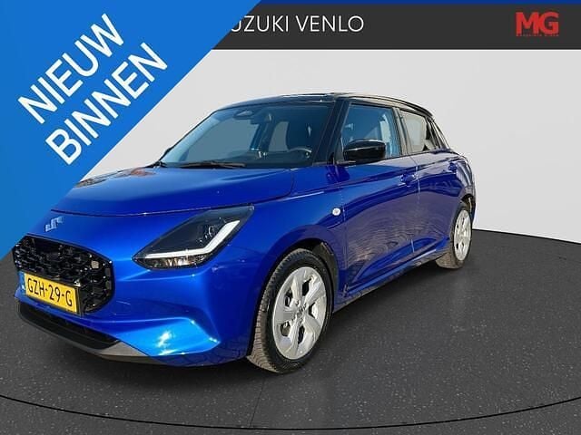 Blauw Gebruikt 2025 Suzuki Swift Hatchback | € 19.950 (Eerlijke prijs) - Afbeelding 1/4