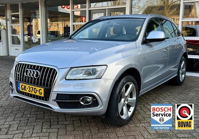 Grijs Occasion 2015 Audi Q5 S-Line SUV | € 14.950 (Eerlijke prijs) - Afbeelding 1/4