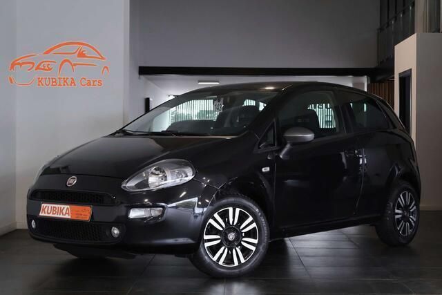 Zwart Gebruikt 2016 Fiat Punto Young Hatchback | € 7.299 - Afbeelding 1/4