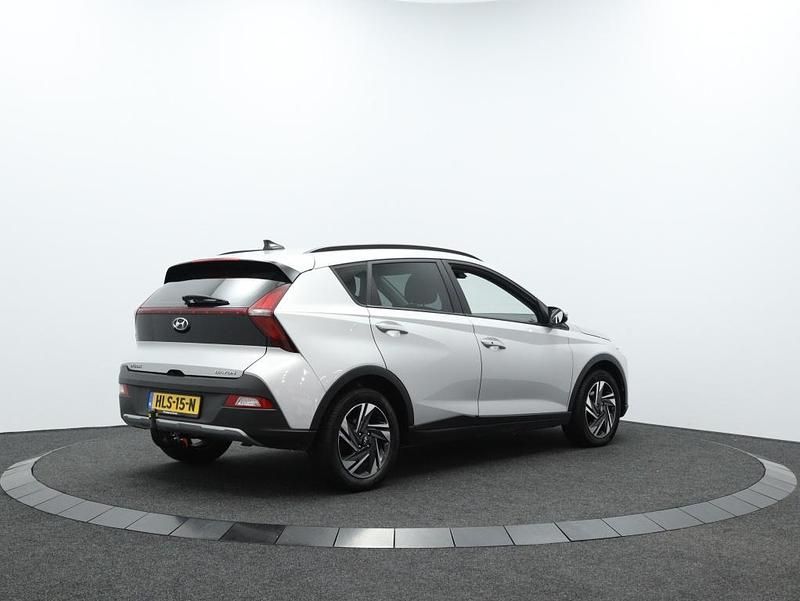 Occasion Hyundai Bayon Comfort 99 PK (72 kW) 2022 Sleek silver (zilver metallic) SUV