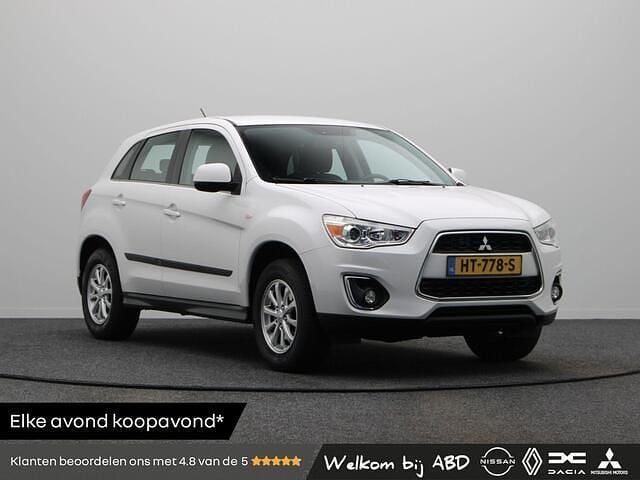 Wit Gebruikt 2016 Mitsubishi ASX SUV | € 10.945 (Eerlijke prijs) - Afbeelding 1/3