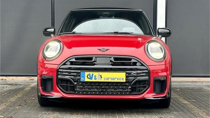 Occasion Mini John Cooper Works 157 PK (115 kW) 2025 Rood Hatchback