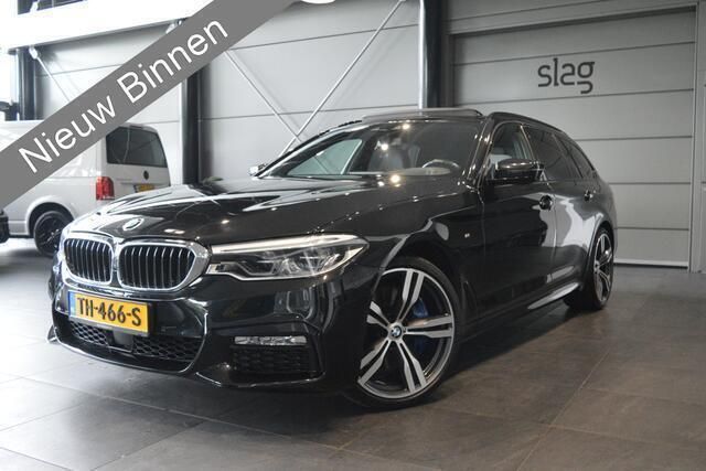 Zwart Gebruikt 2018 BMW 540 Executive Stationwagen | € 36.900 (Super prijs) - Afbeelding 1/4