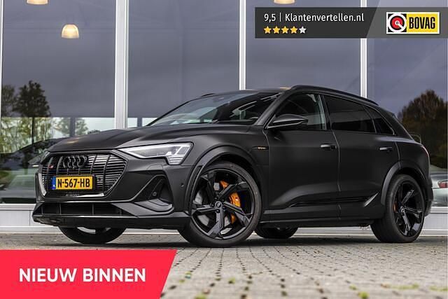 Zwart Gebruikt 2021 Audi e-tron S-Line SUV | € 43.850 (Eerlijke prijs) - Afbeelding 1/4