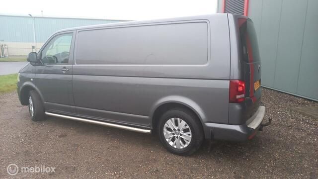 Occasion VW T5 140 PK (102 kW) 2013 Grijs Van