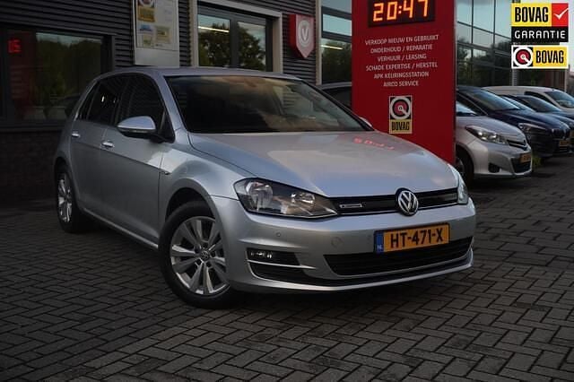 Grijs Gebruikt 2016 VW Golf VII Comfortline Hatchback | € 12.950 (Goede deal) - Afbeelding 1/4