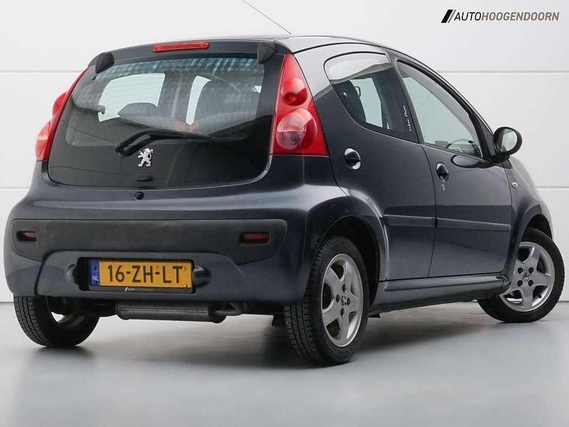 Occasion Peugeot 107 Urban Move 68 PK (50 kW) 2008 Grijs Hatchback