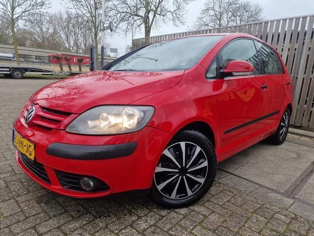 Rood Gebruikt 2005 VW Golf Plus MPV | € 1.999 (Eerlijke prijs) - Afbeelding 1/4