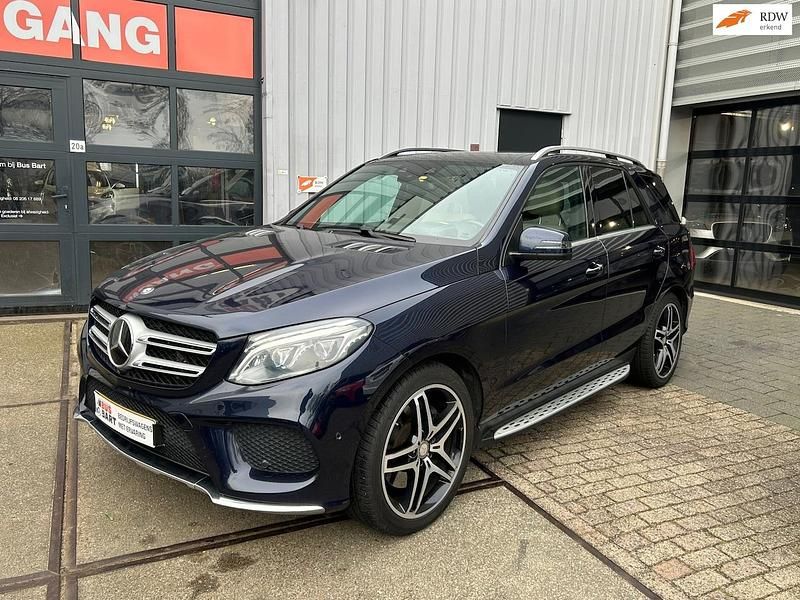 Blauw Occasion 2015 Mercedes GLE500 SUV | € 21.950 (Eerlijke prijs) - Afbeelding 1/4
