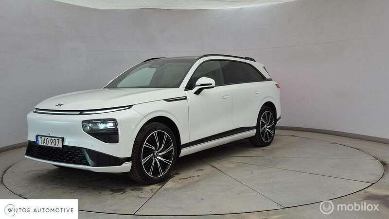 Wit Gebruikt 2023 XPENG G9 SUV | € 58.950 - Afbeelding 1/4